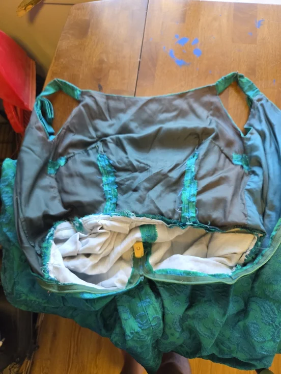 Vintage 1950s RAPPI Emerald Green Floral Brocade Gown - Rare 25" Wasp Waist - Picture 16 of 16